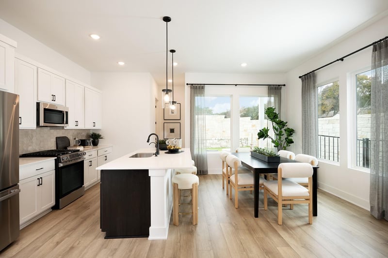 8102 Bird Song CIR, Austin, TX 78745