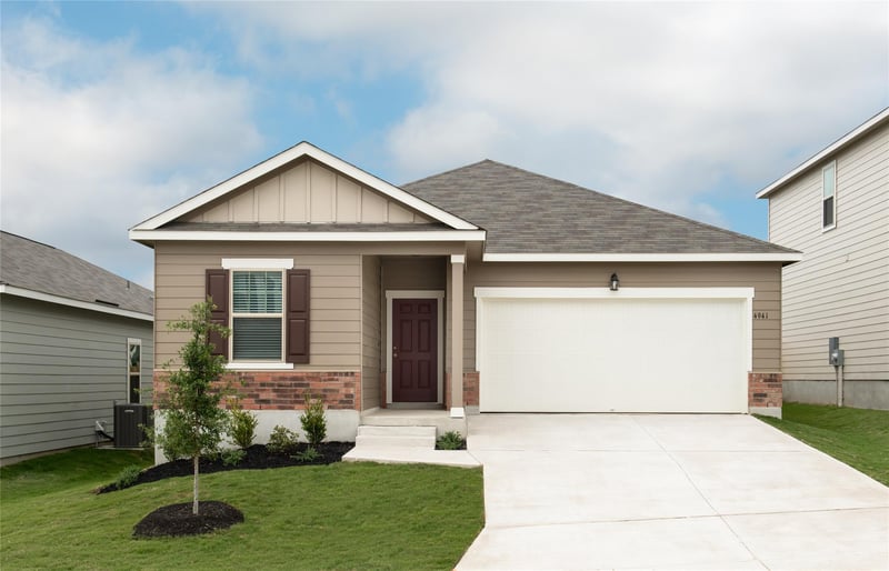 206 Sunlight Lake BLVD, Hutto, TX 78634
