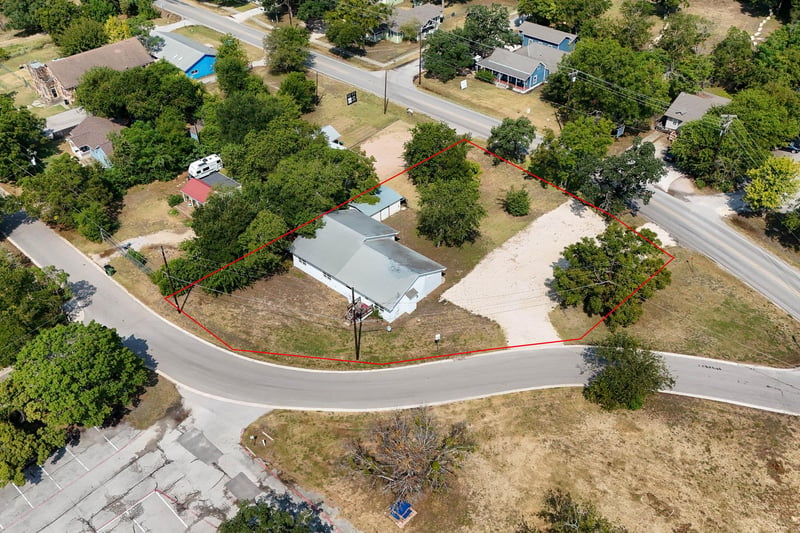 205 E Myrtle LN, Liberty Hill, TX 78642