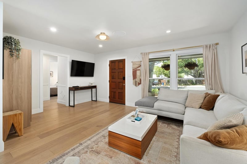 2503 East Side DR, Austin, TX 78704