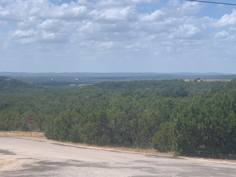 8506 Bronco LN, Lago Vista, TX 78645