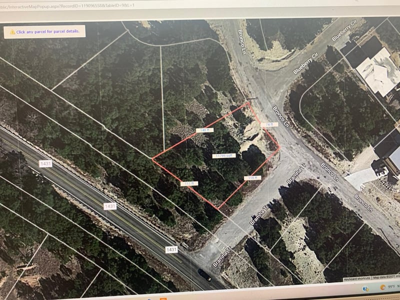 8506 Bronco LN, Lago Vista, TX 78645