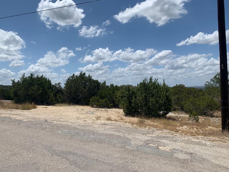 8506 Bronco LN, Lago Vista, TX 78645