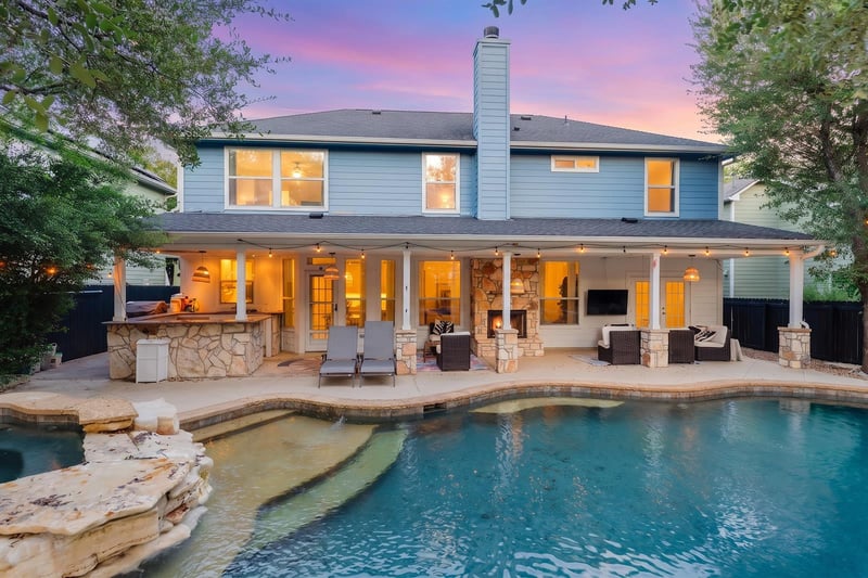 9520 Prescott DR, Austin, TX 78749