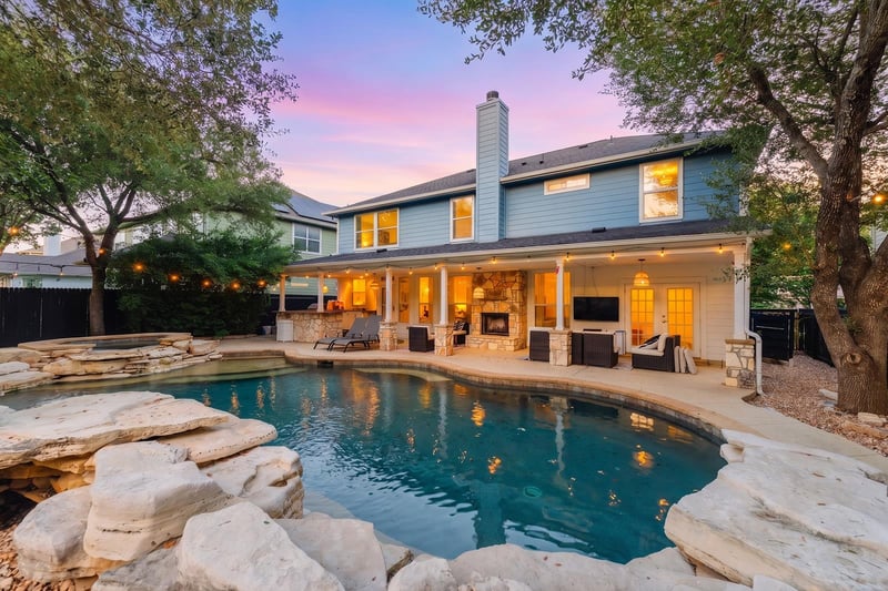 9520 Prescott DR, Austin, TX 78749