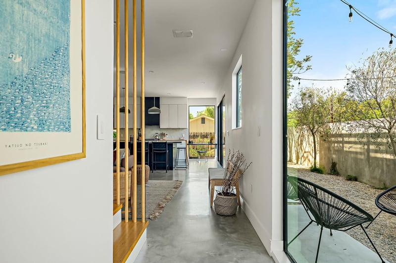 2201 Santa Rosa ST, Austin, TX 78702