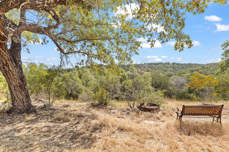601 Lost Valley RD, Dripping Springs, TX 78620