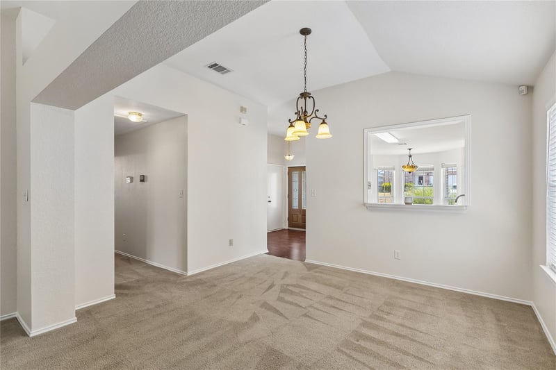 104 Cavalry TRL, Elgin, TX 78621
