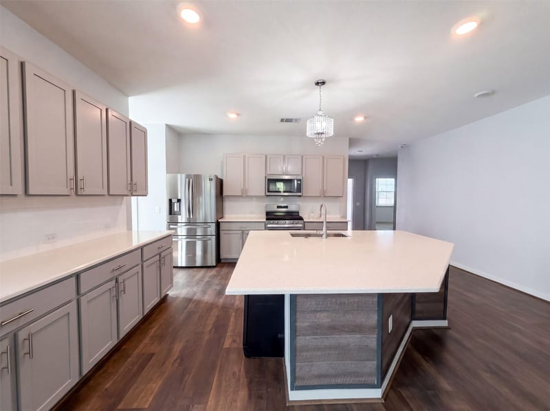 204 Florenz LN, Georgetown, TX 78628