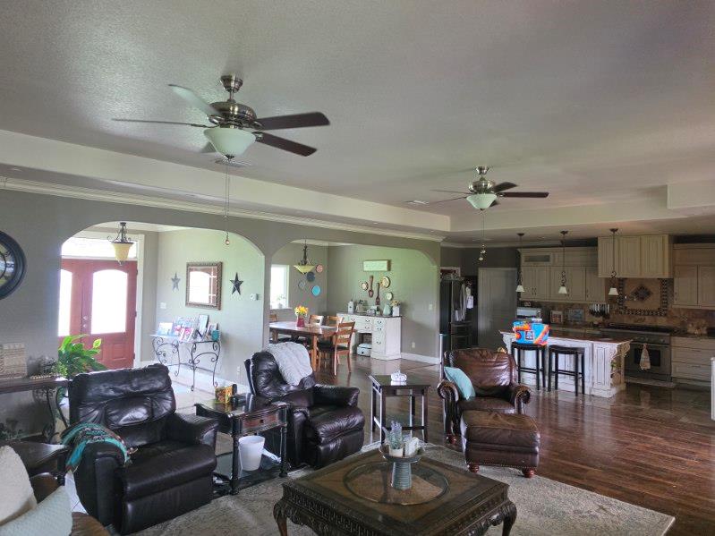 202 Private Road 4464, Rockdale, TX 76567