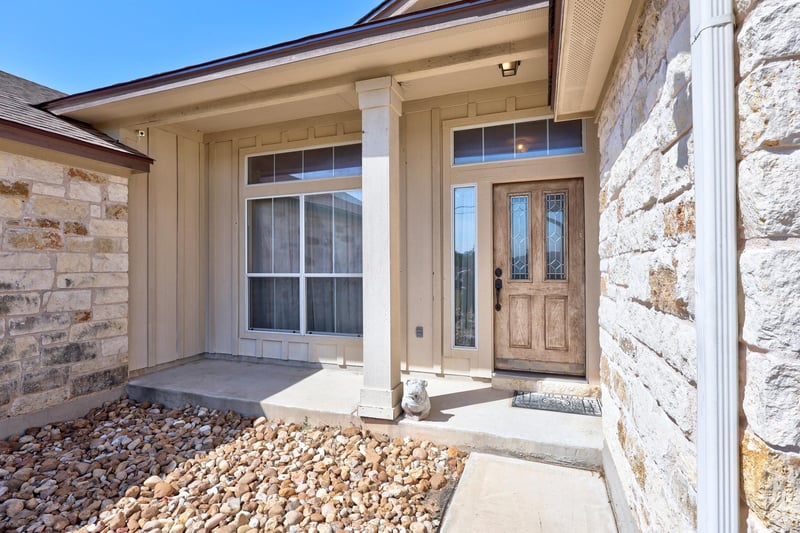 104 S Buckboard, Liberty Hill, TX 78642