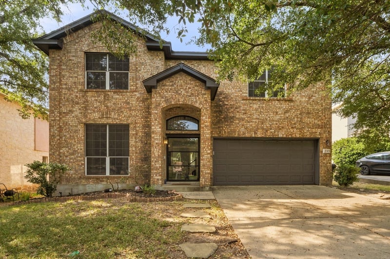2315 Arnie LN, Round Rock, TX 78664