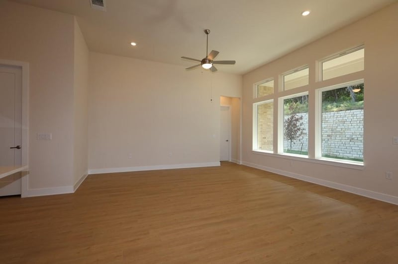 3212 Periwinkle DR, San Marcos, TX 78666