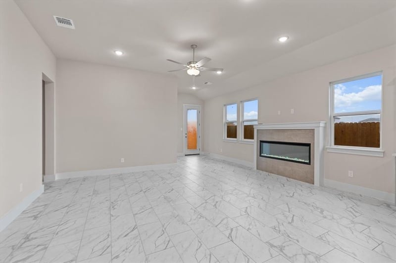 405 Stellar Wind DR, Georgetown, TX 78628