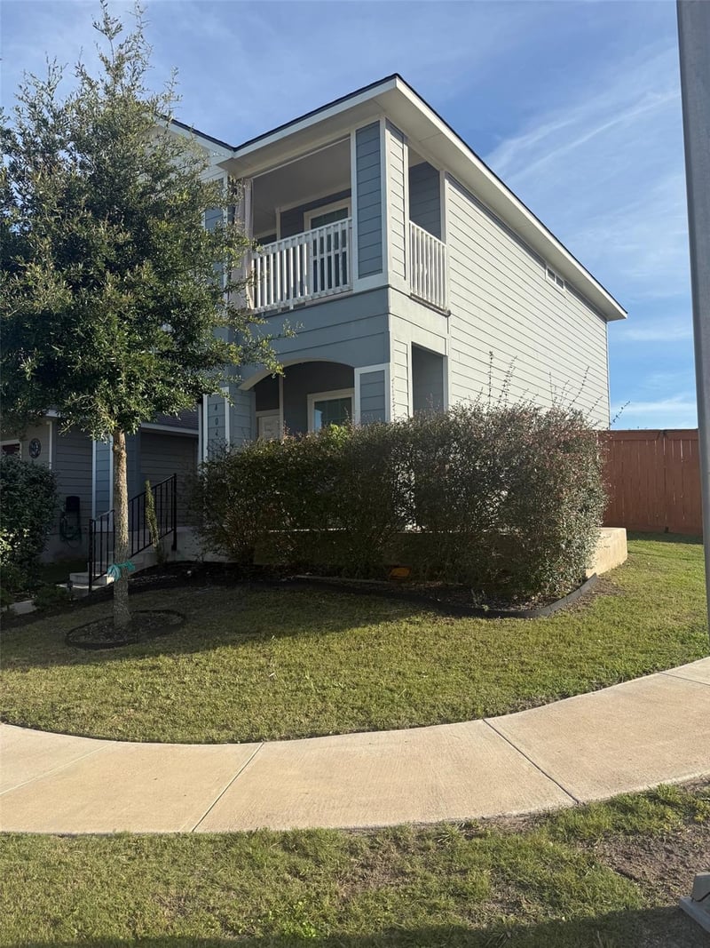 404 Spiny Lizard LN, San Marcos, TX 78666