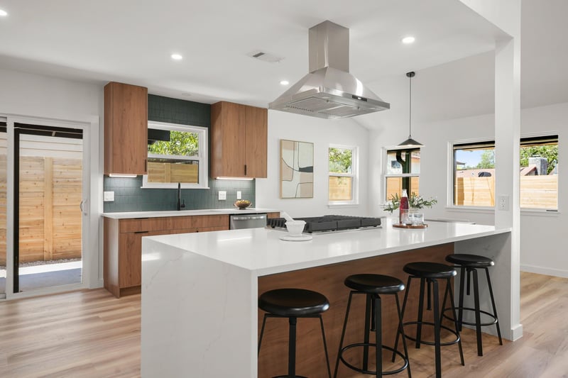 7000 Shadywood DR, Austin, TX 78745