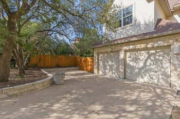 811 Presa Arriba RD, Austin, TX 78733