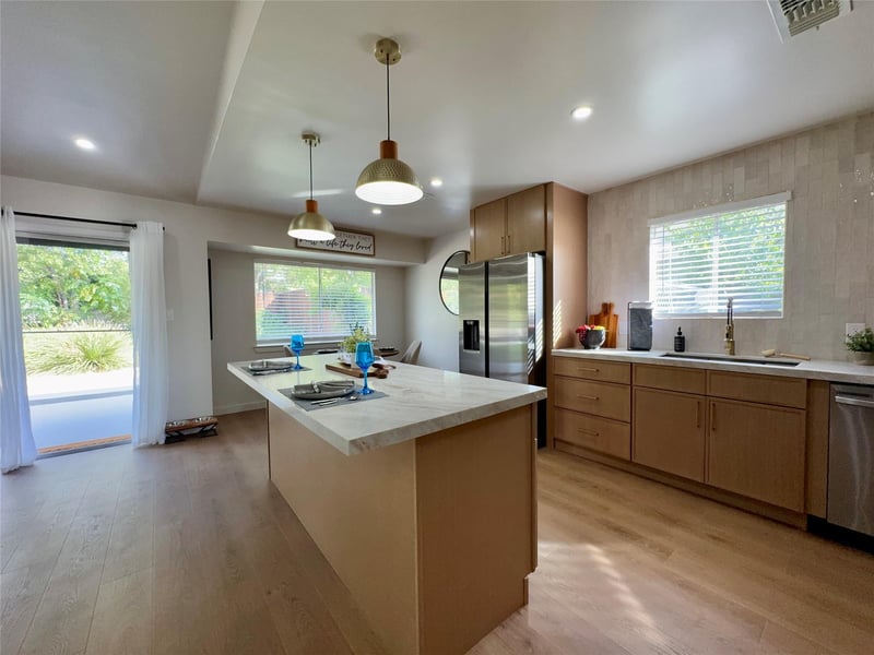 7001 Watchwood DR, Austin, TX 78745