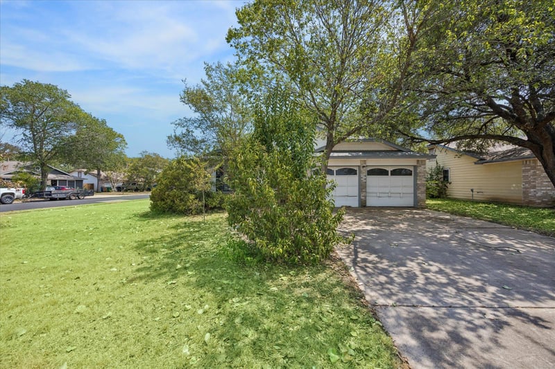 7701 Wakefield DR, Austin, TX 78749