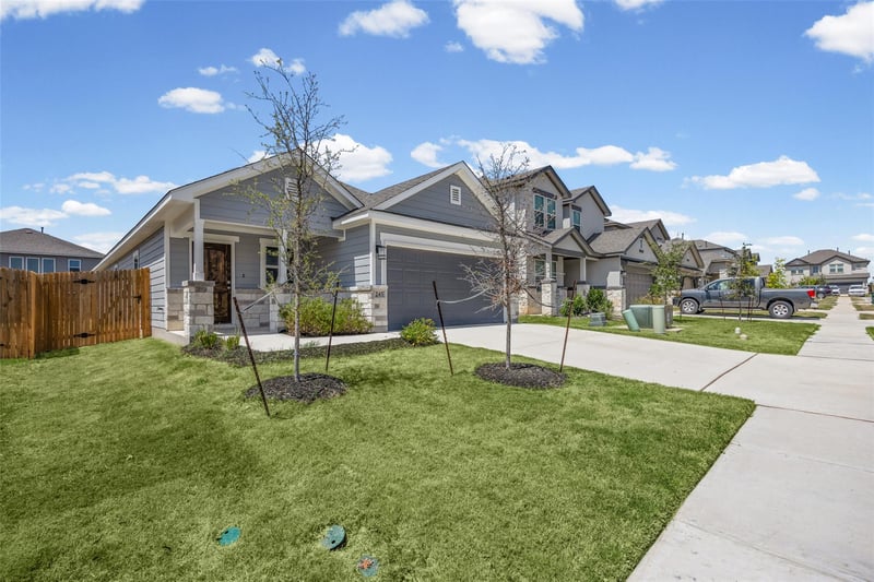 245 Ironshoe TRL, Liberty Hill, TX 78642