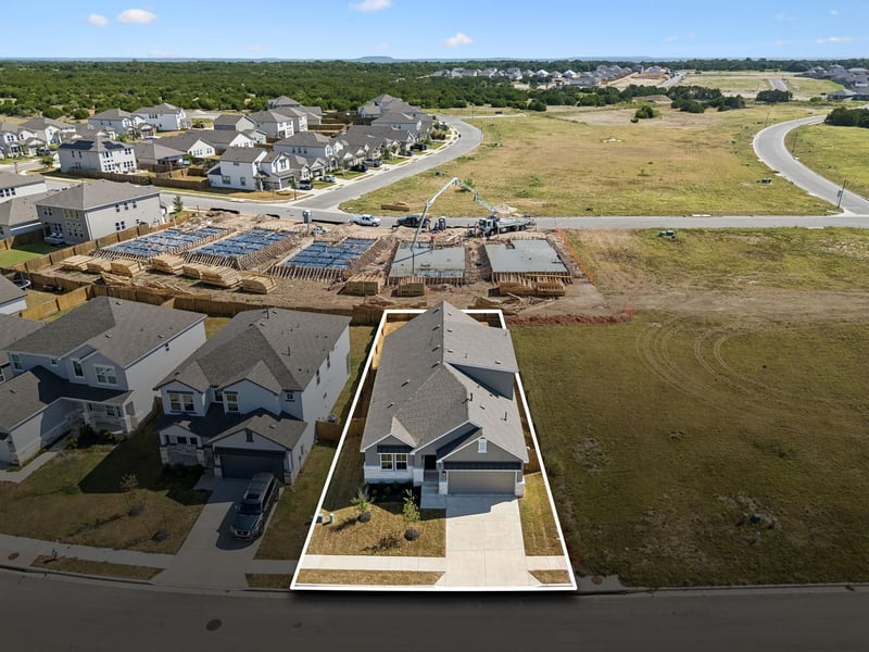 224 Ironshoe TRL, Liberty Hill, TX 78642