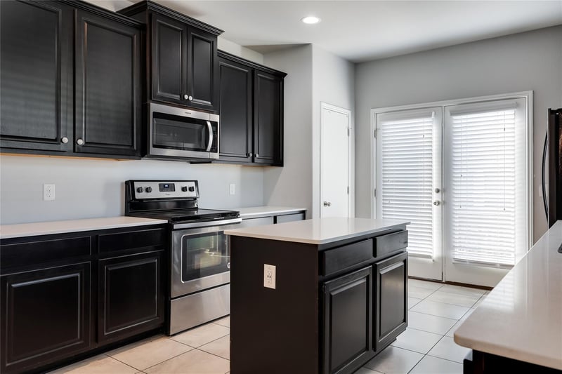 245 E Broade ST, Leander, TX 78641