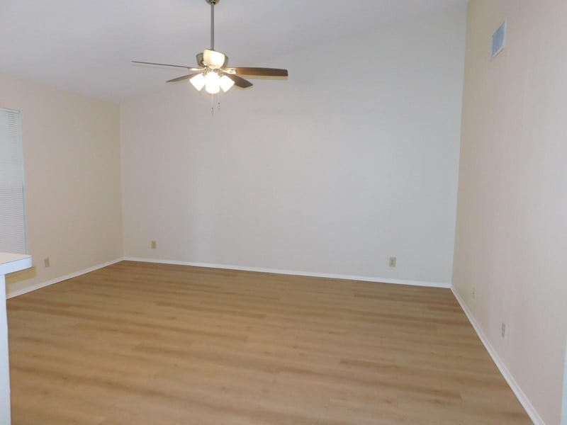 1902 Nicole CIR, Round Rock, TX 78664