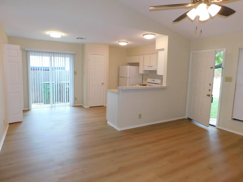 1902 Nicole CIR, Round Rock, TX 78664