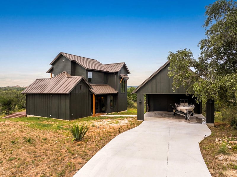 446 El Coronado Ave, Buchanan Dam, TX 78609
