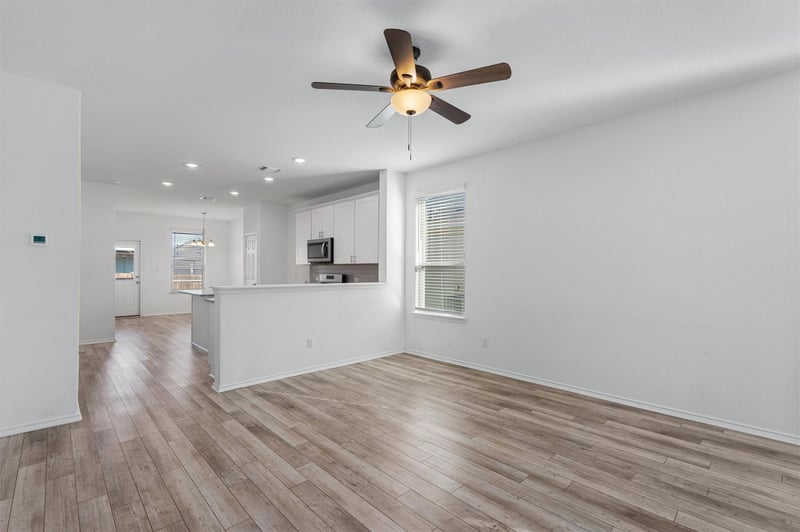 337 Harper LN, Georgetown, TX 78626