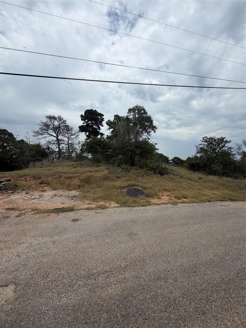 Lot 237 Kaelupulu DR, Bastrop, TX 78602