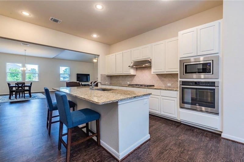 314 Cypress Forest DR, Kyle, TX 78640