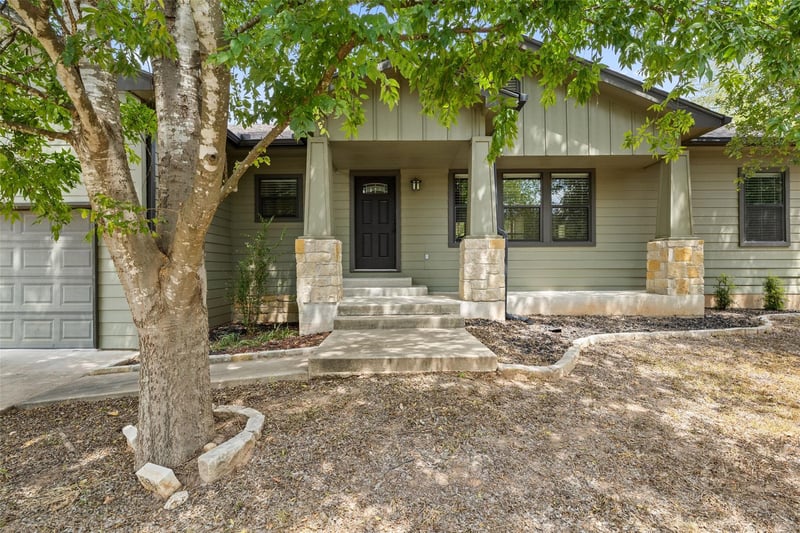116 Laumaia LN, Bastrop, TX 78602