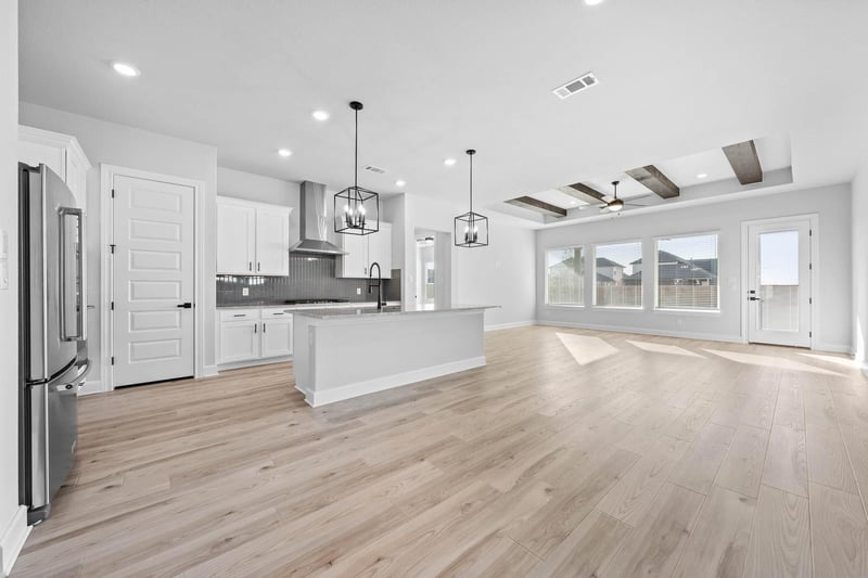 125 William Hersee DR, Bastrop, TX 78602
