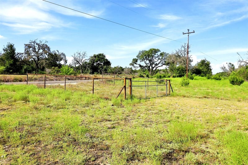 3560 County Road 236, Liberty Hill, TX 78642