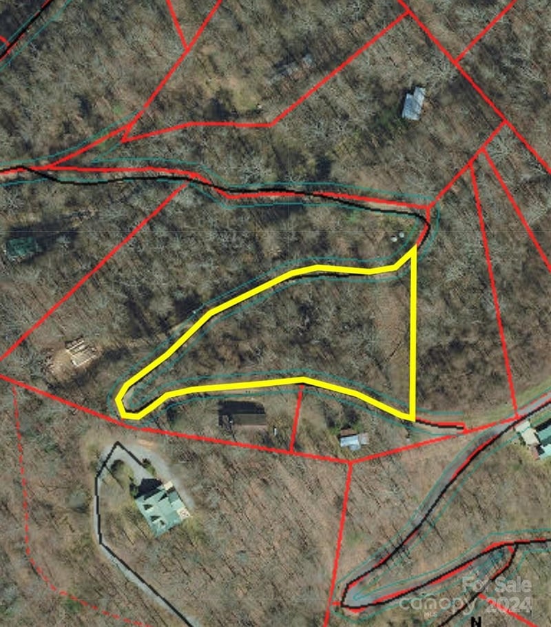 Whispering Winds Rd, Waynesville, NC 28751