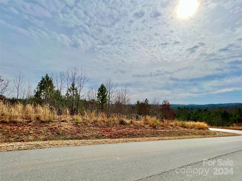 1.55 acres Lot 940 Low Valley Way #940, Lenoir, NC 28645