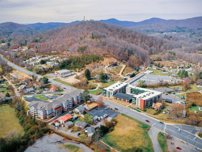 2236 Us 70 Hw, Swannanoa, NC 28778