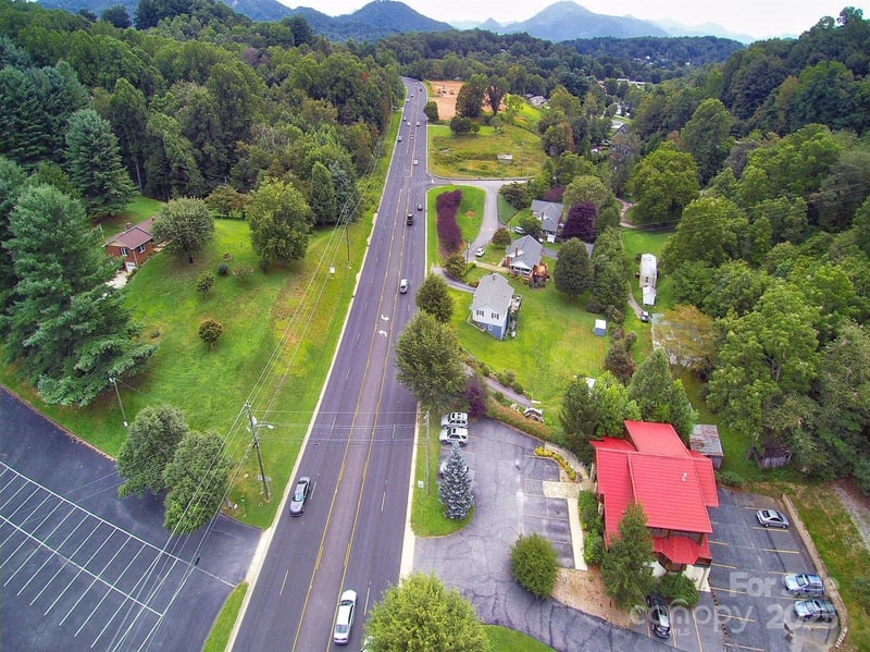 1460 Russ Ave, Waynesville, NC 28786