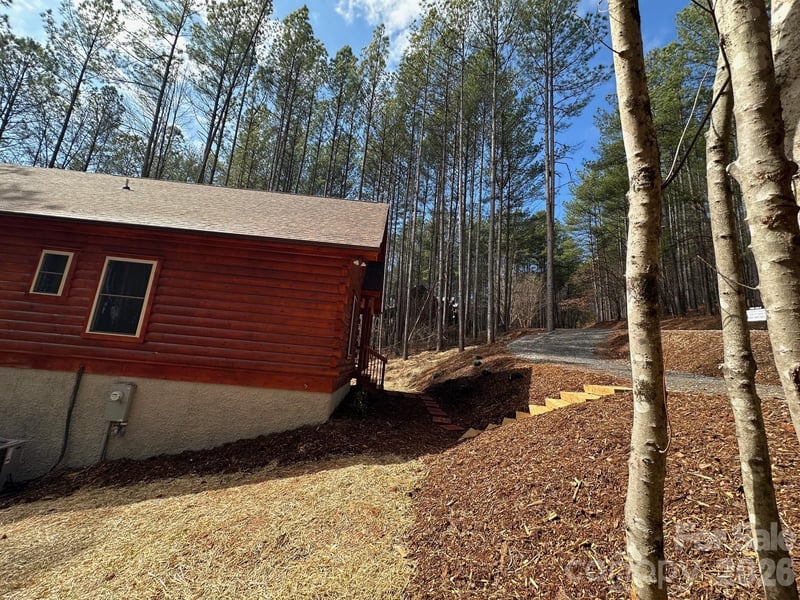 132 Chasewood Dr, Rutherfordton, NC 28139