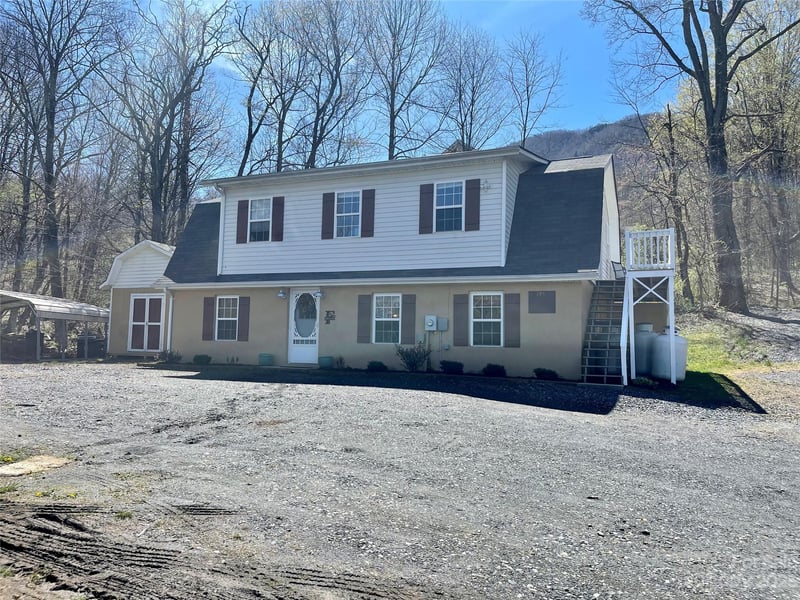 195 Trinity Ln, Jefferson, NC 28640