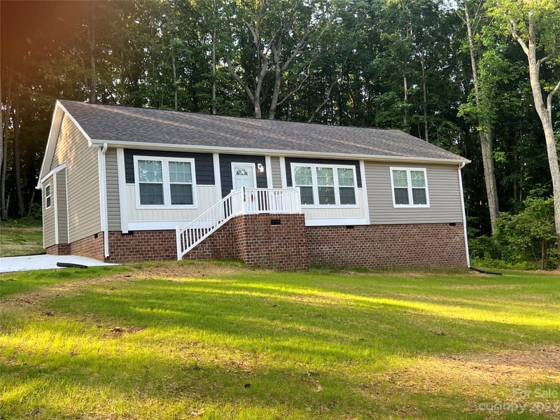 5716 Dalmatian St, Iron Station, NC 28080
