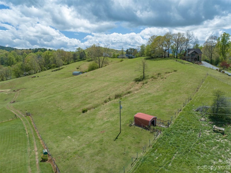 Sunny Hill Ln, Clyde, NC 28721