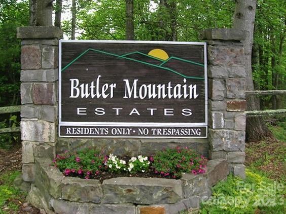 9999 Ebby Ridge Dr #340, Fairview, NC 28730