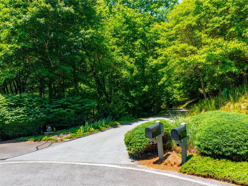 216 Bent Pine Tc #174, Hendersonville, NC 28739