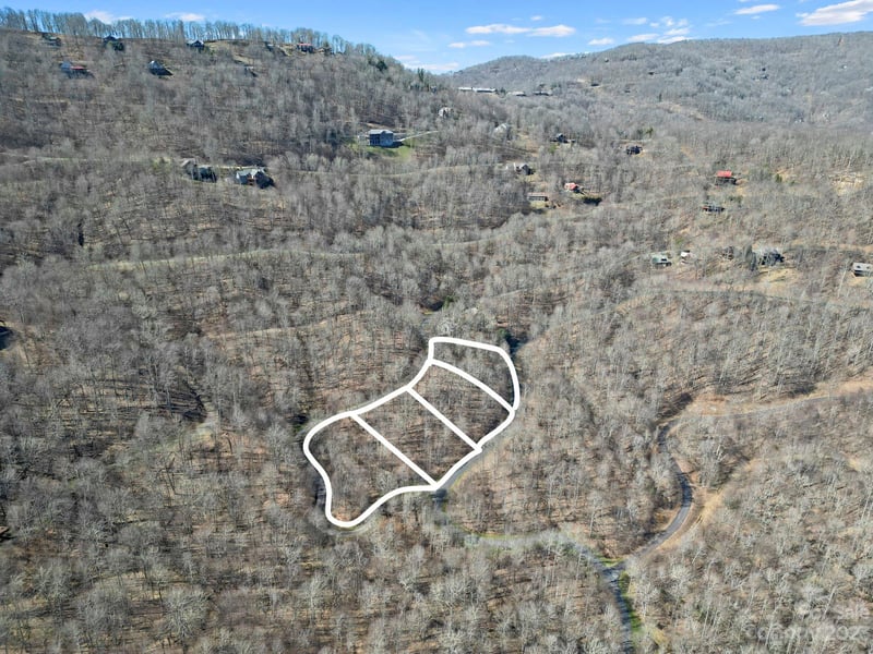 15 Chestnut Village Ln #15, Mars Hill, NC 28754