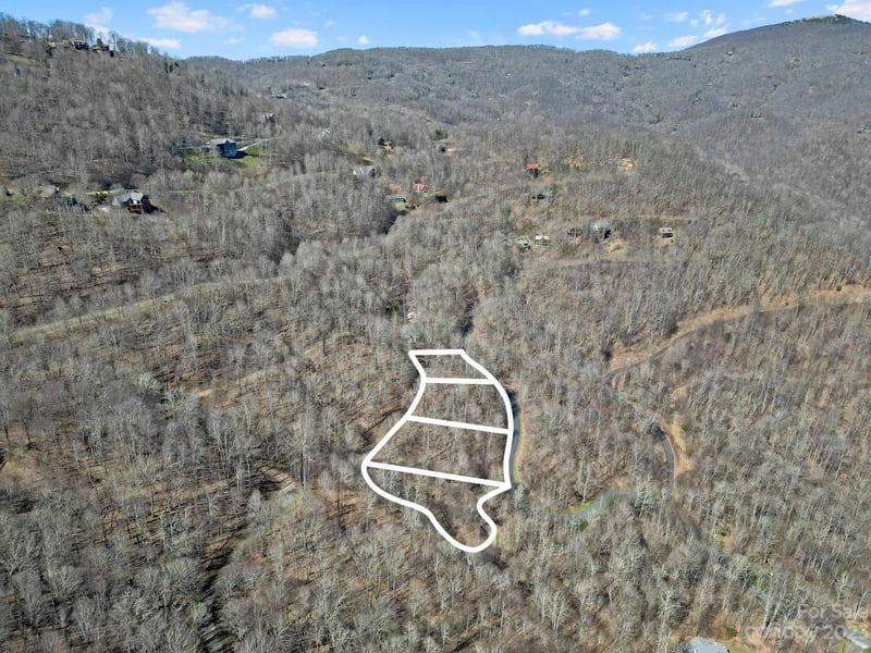 15 Chestnut Village Ln #15, Mars Hill, NC 28754