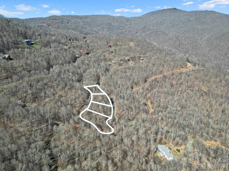 15 Chestnut Village Ln #15, Mars Hill, NC 28754