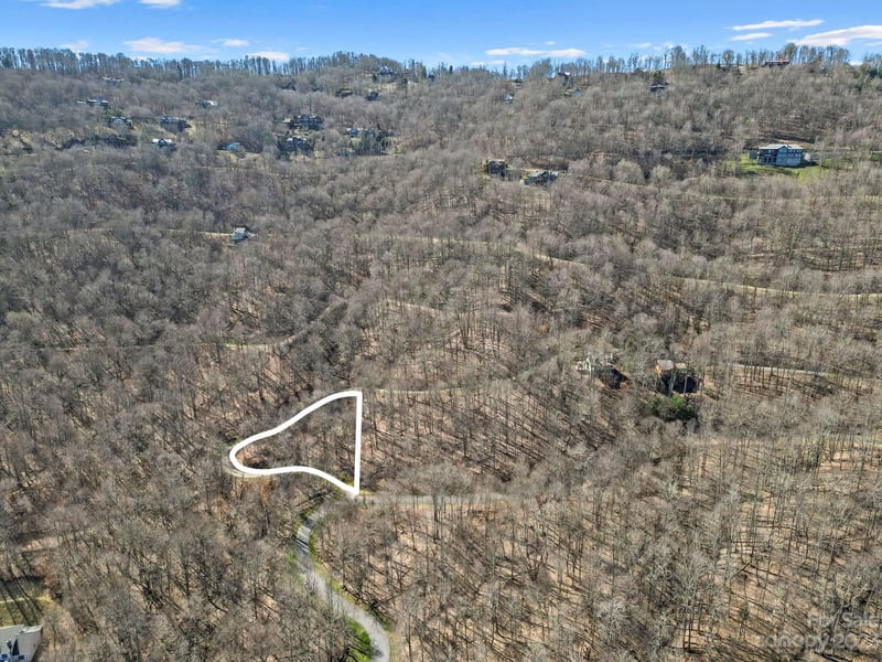 17 Chestnut Village Ln #17, Mars Hill, NC 28754