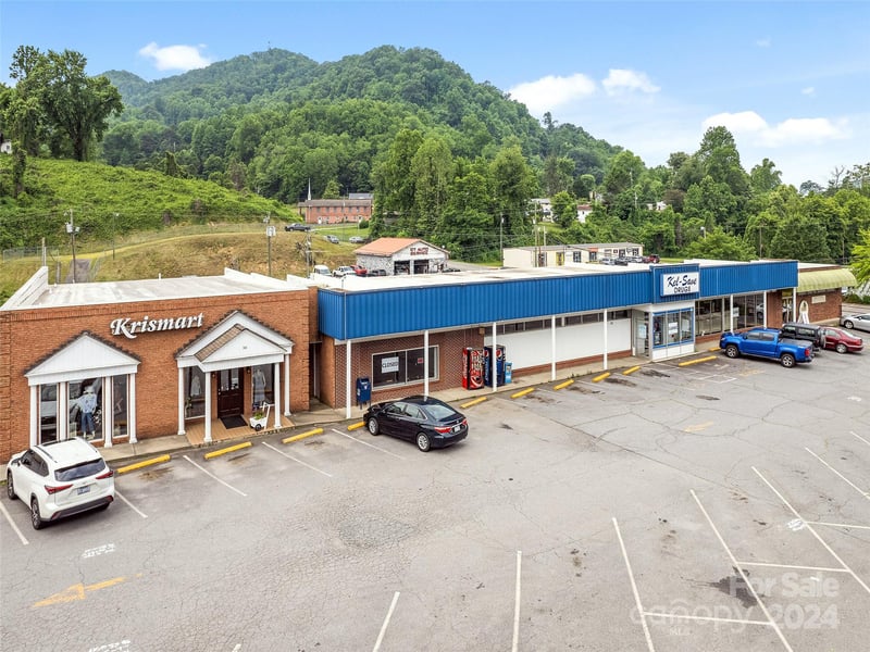 30 Main St, Sylva, NC 28779